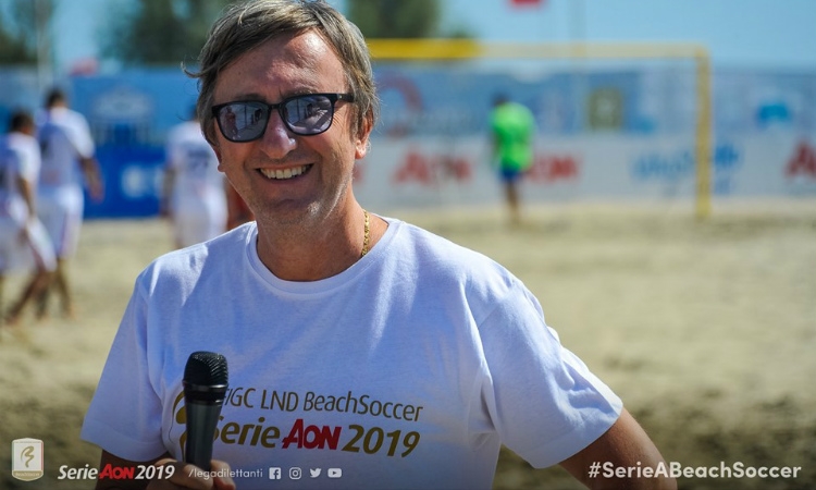 Raffele Auriemma...i love beach soccer!