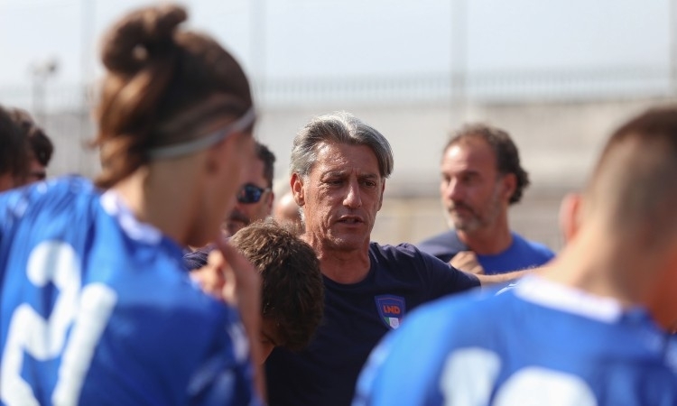 Under 15 a Pomezia per l'ultimo raduno prima di Cava de' Tirreni. Il 22 maggio test contro la Lazio, diretta streaming sul canale YouTube LND