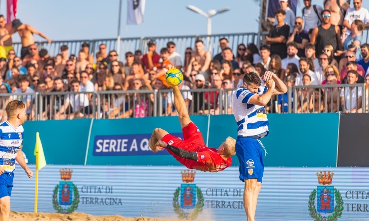 Poule Promozione Q8: Terracina infiamma il beach soccer. Una tappa da ricordare