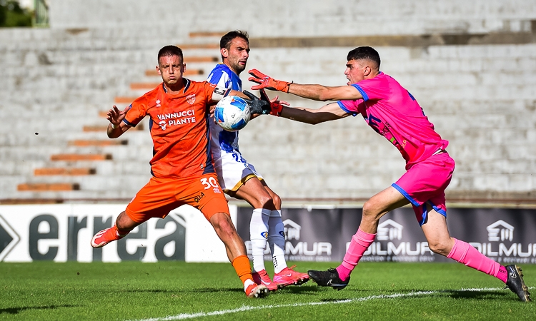 Serie D, il 18 e 19 ottobre in campo per l’ottava giornata. Pistoiese-Correggese in diretta su Vivo Azzurro Tv